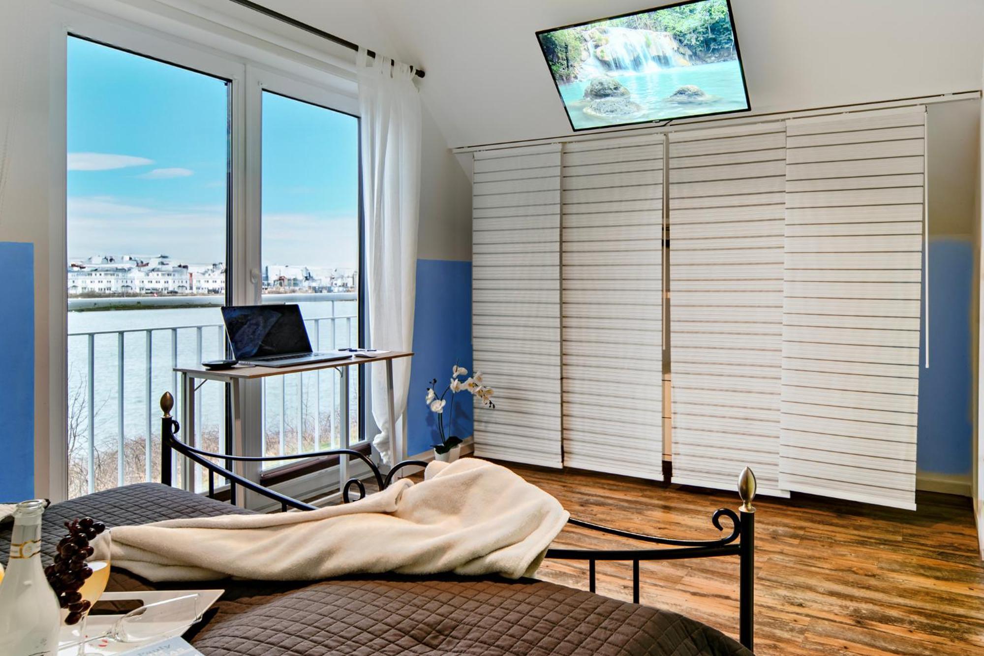 Ferienhaus Lieblingsplatz By Seeblick Ferien Oro, Direkte Wasserlage,Sauna,Kamin Olpenitz Exterior foto